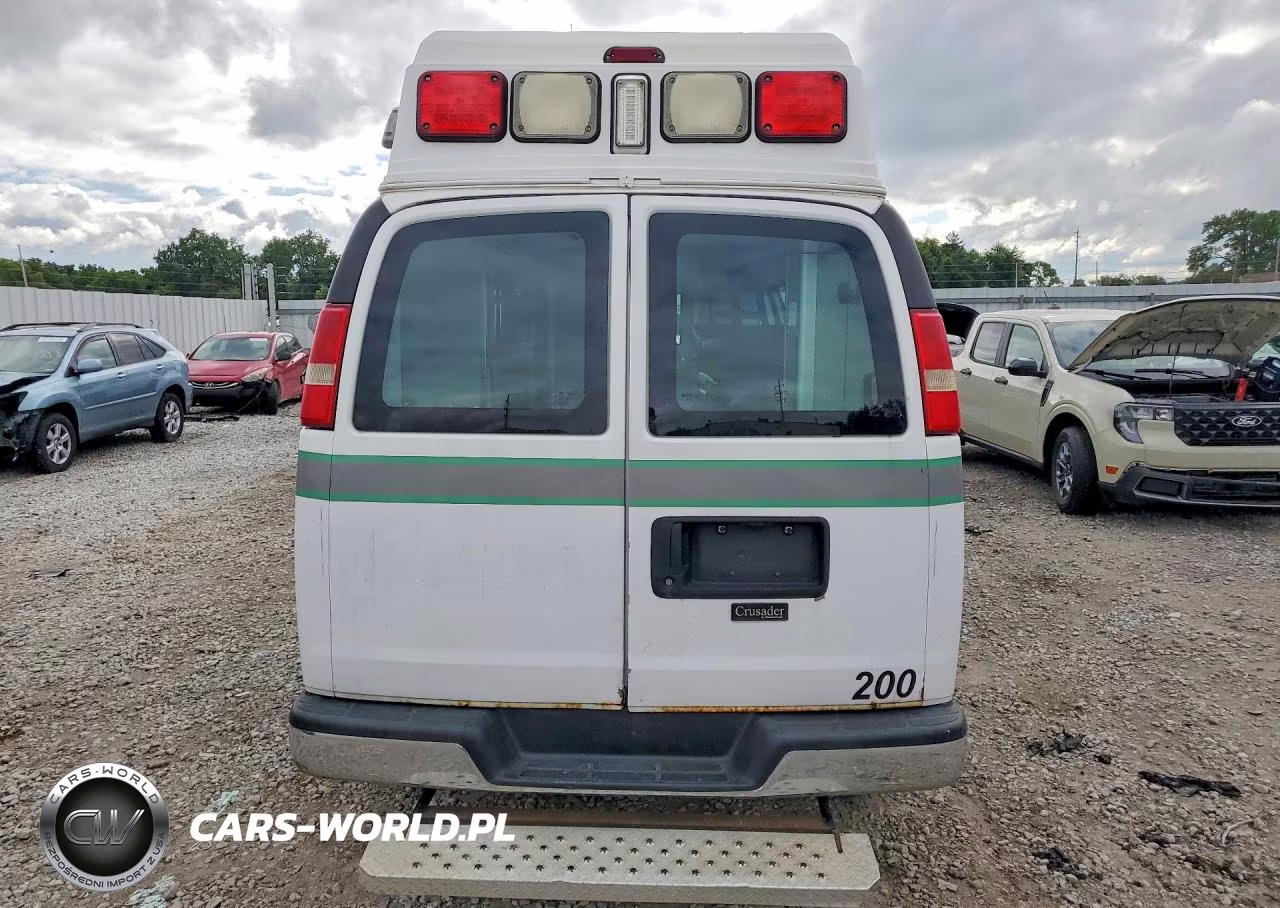 2011 Chevrolet Express G3500 VIN:1GBZGUCL3B1185680 - 6