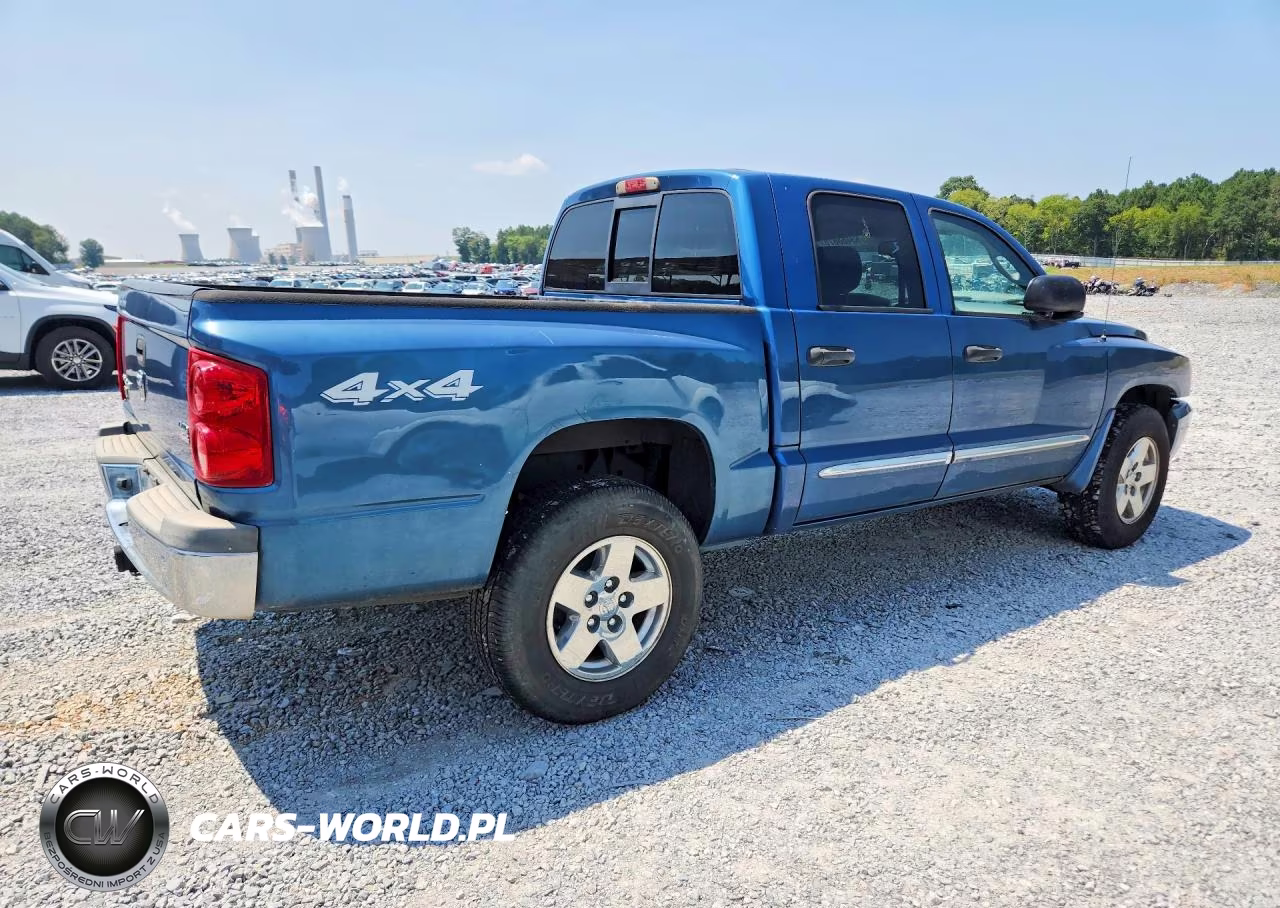 2005 Dodge Dakota Quad Laramie VIN:1D3HW58N15S195723 - 3