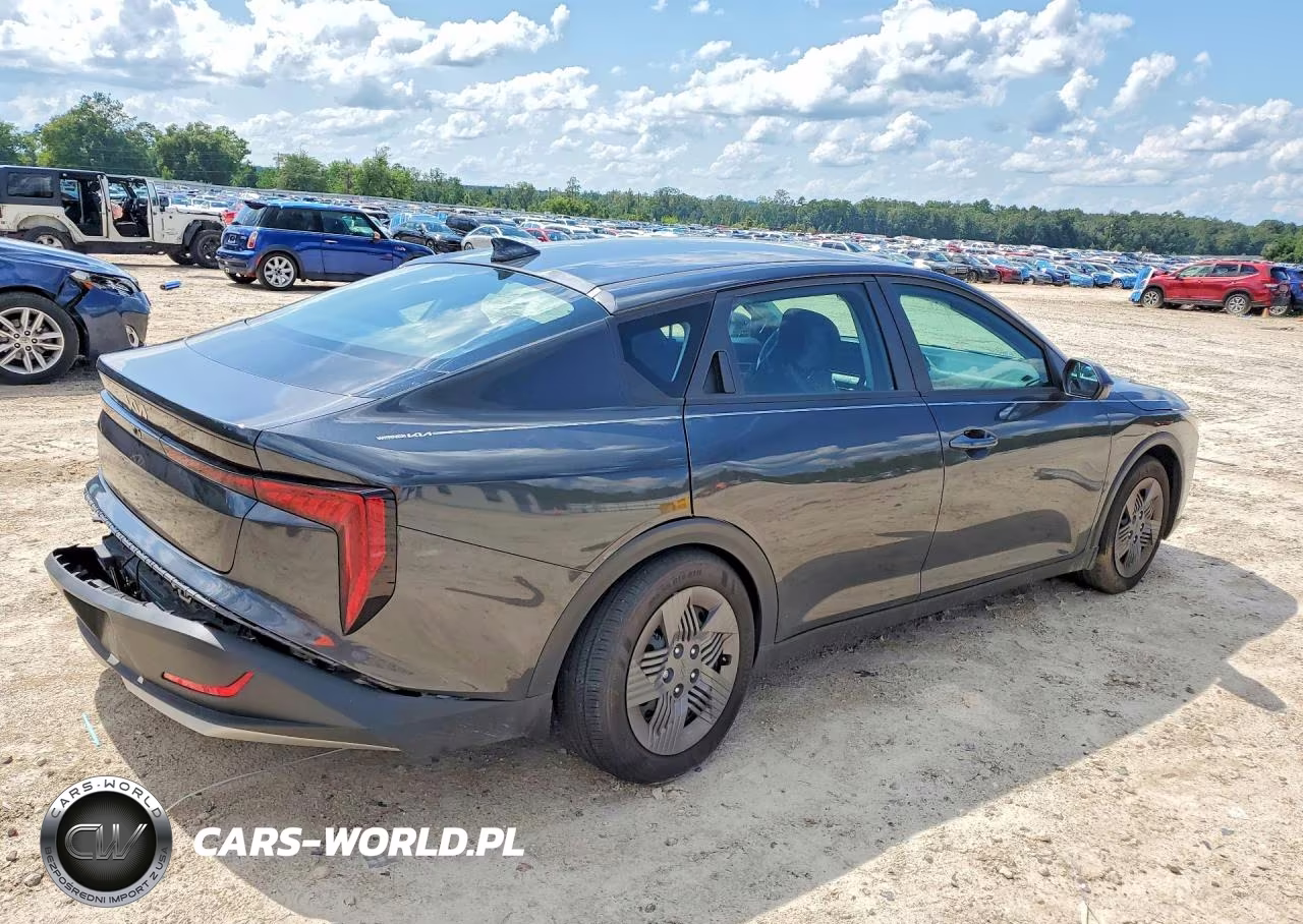 2026 Kia K4 Lx VIN:3KPFT4DEXTE332733 - 3
