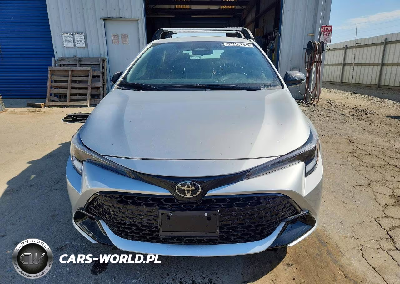 2026 Toyota Corolla Hatchback Se VIN:JTND4MBE4T3263161 - 5