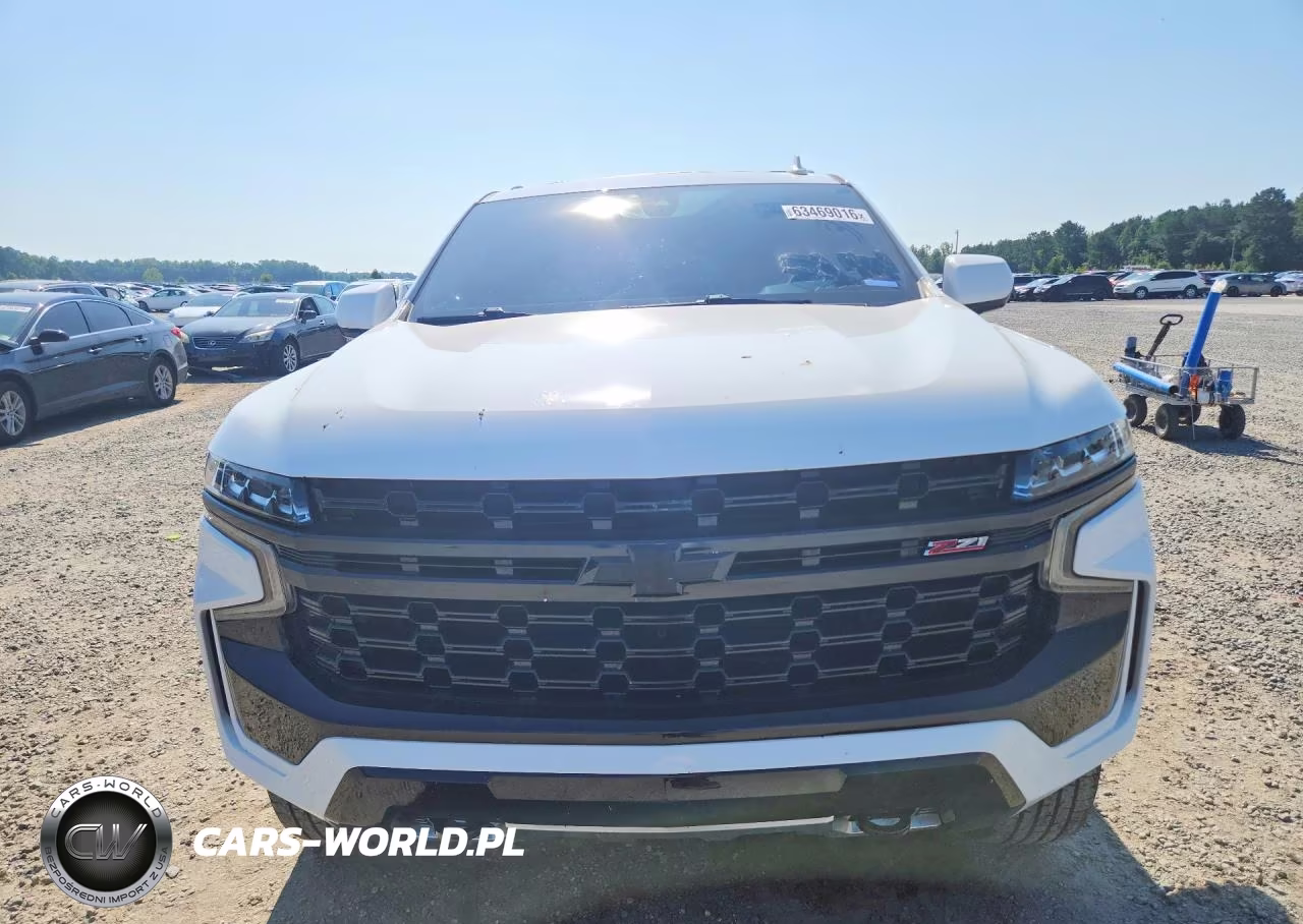 2021 Chevrolet Suburban K1500 Z71 VIN:1GNSKDKD9MR488836 - 5