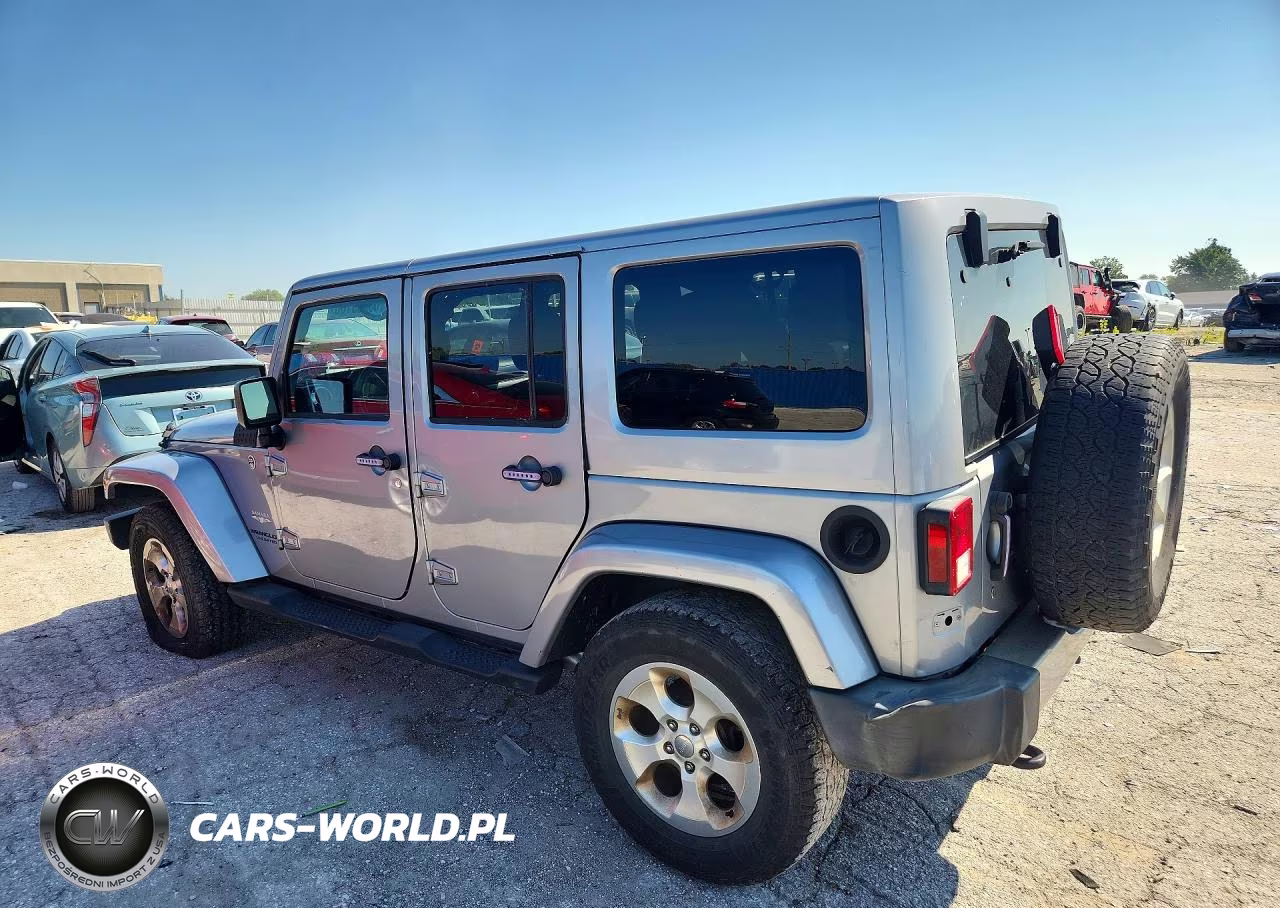 2015 Jeep Wrangler Unlimited Sahara VIN:1C4HJWEG6FL622926 - 2