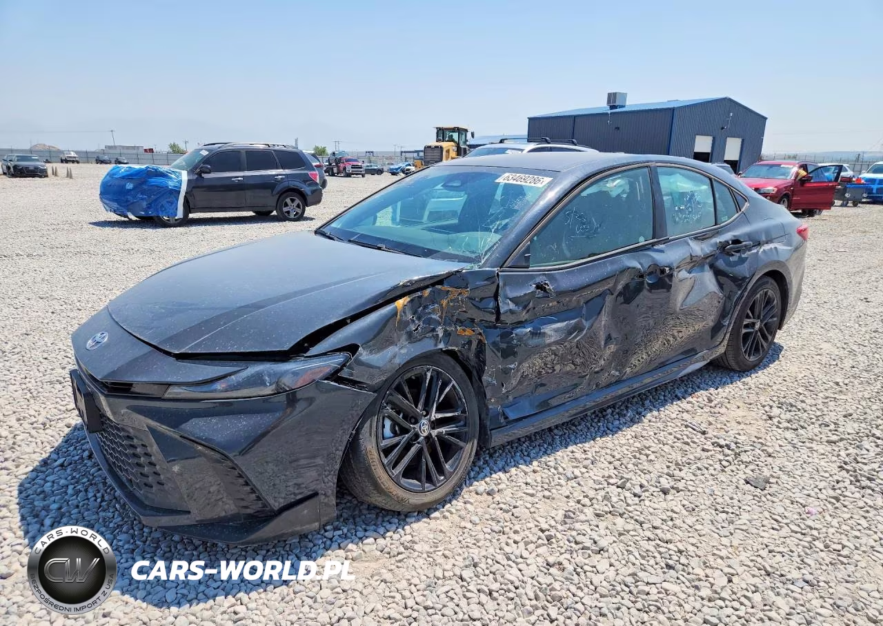 2025 Toyota Camry Se – zdjęcie 1 z 12