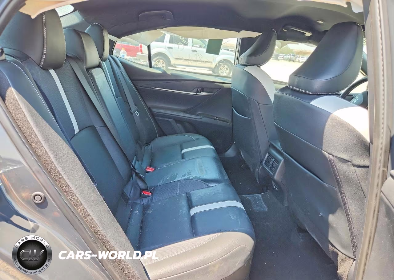 2025 Toyota Camry Se VIN:4T1DAACK4SU604837 - 10