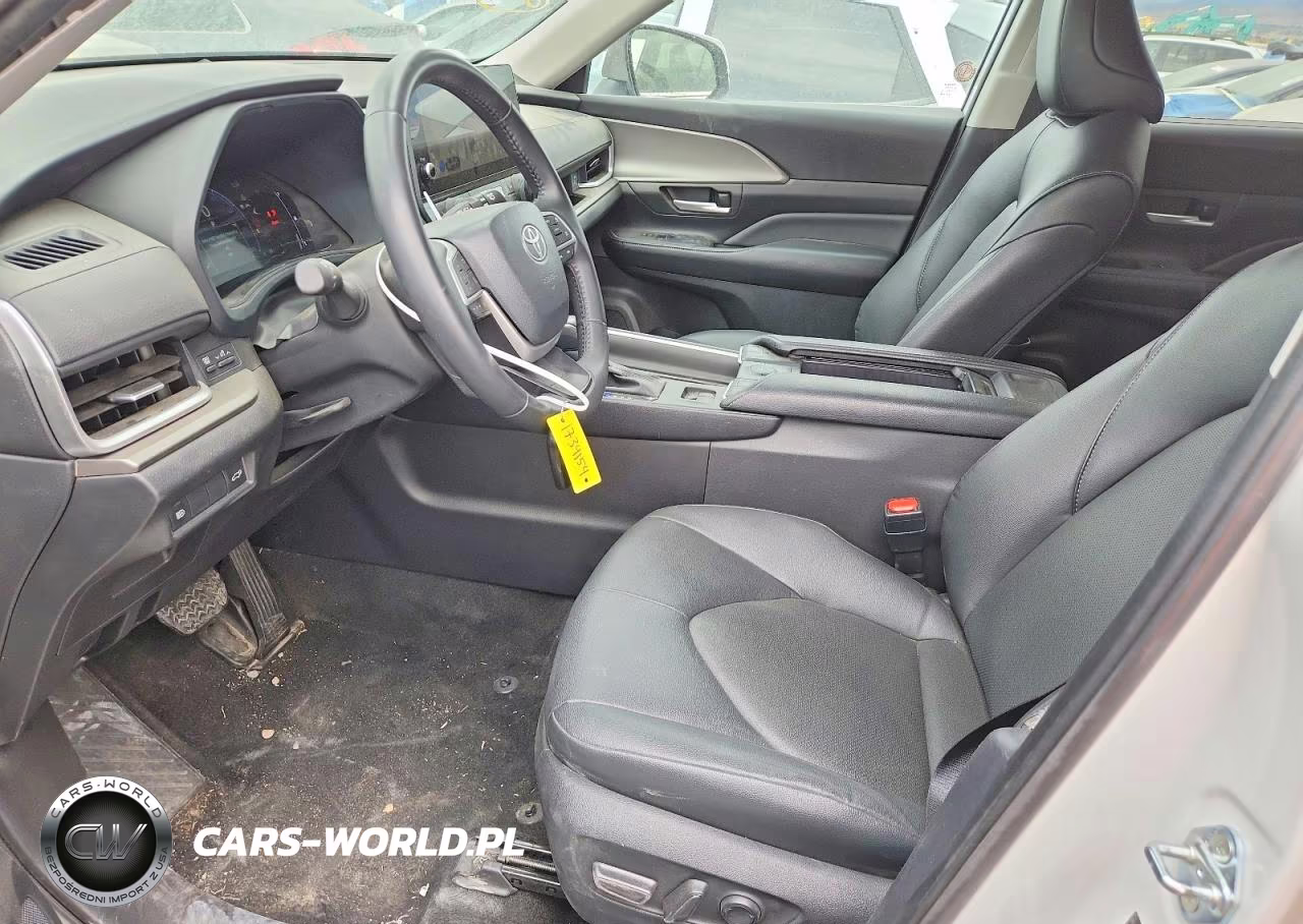 2025 Toyota Grand Highlander Xle VIN:5TDAAAB54SS095601 - 7