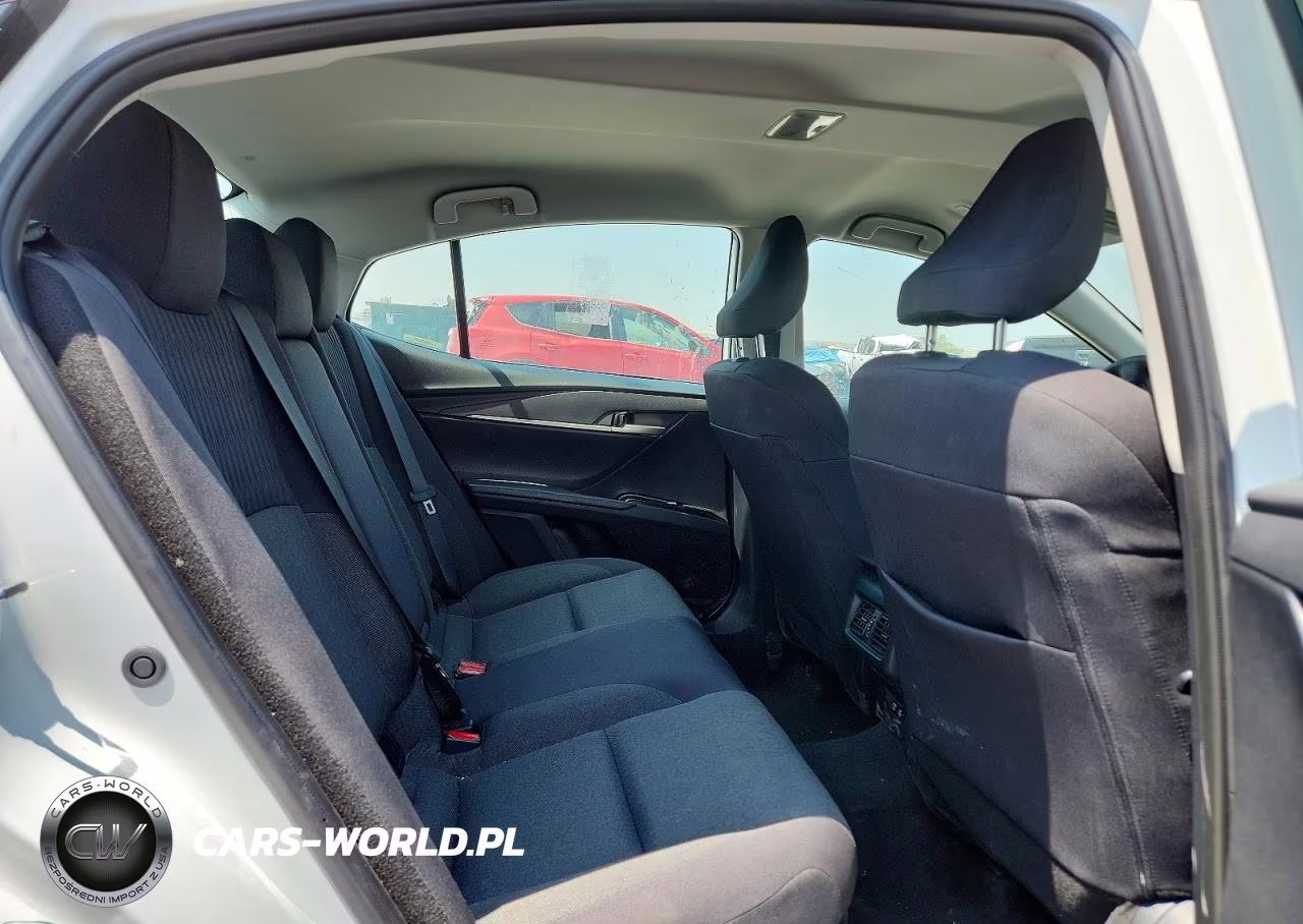 2025 Toyota Camry Le VIN:4T1DAACK6SU578581 - 10