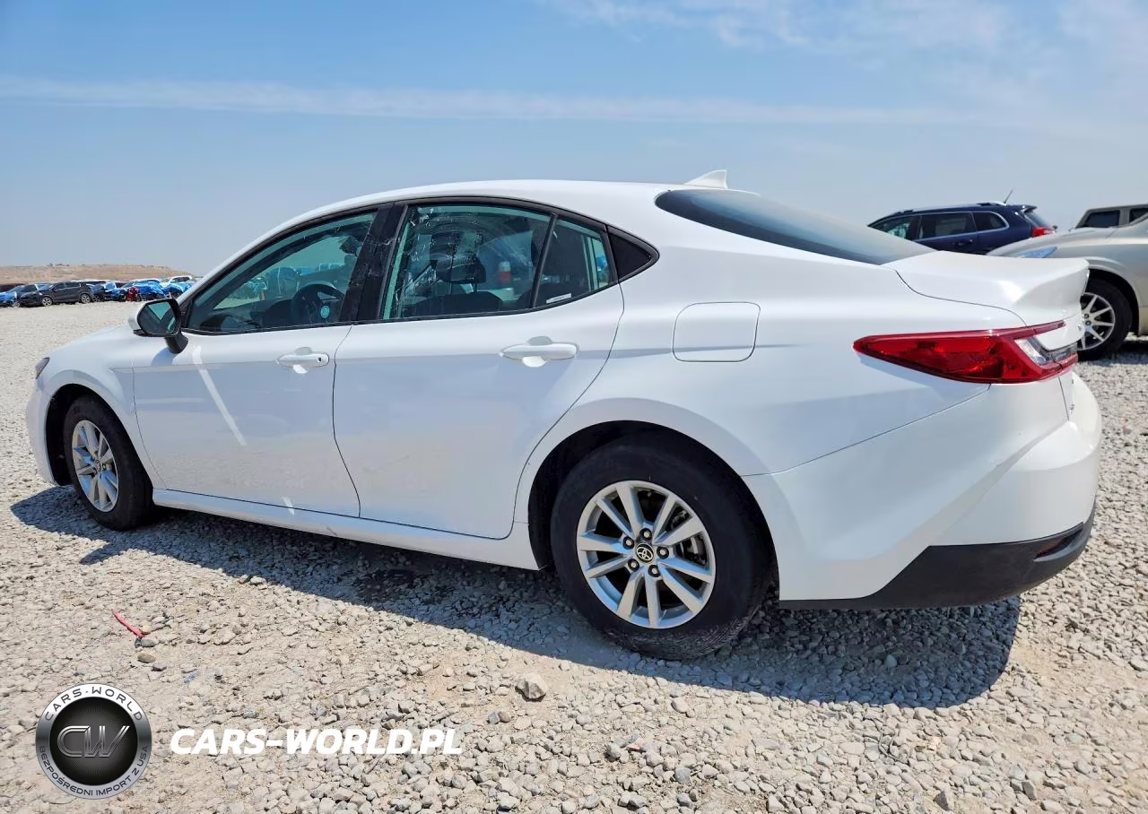 2025 Toyota Camry Le VIN:4T1DAACK6SU578581 - 2