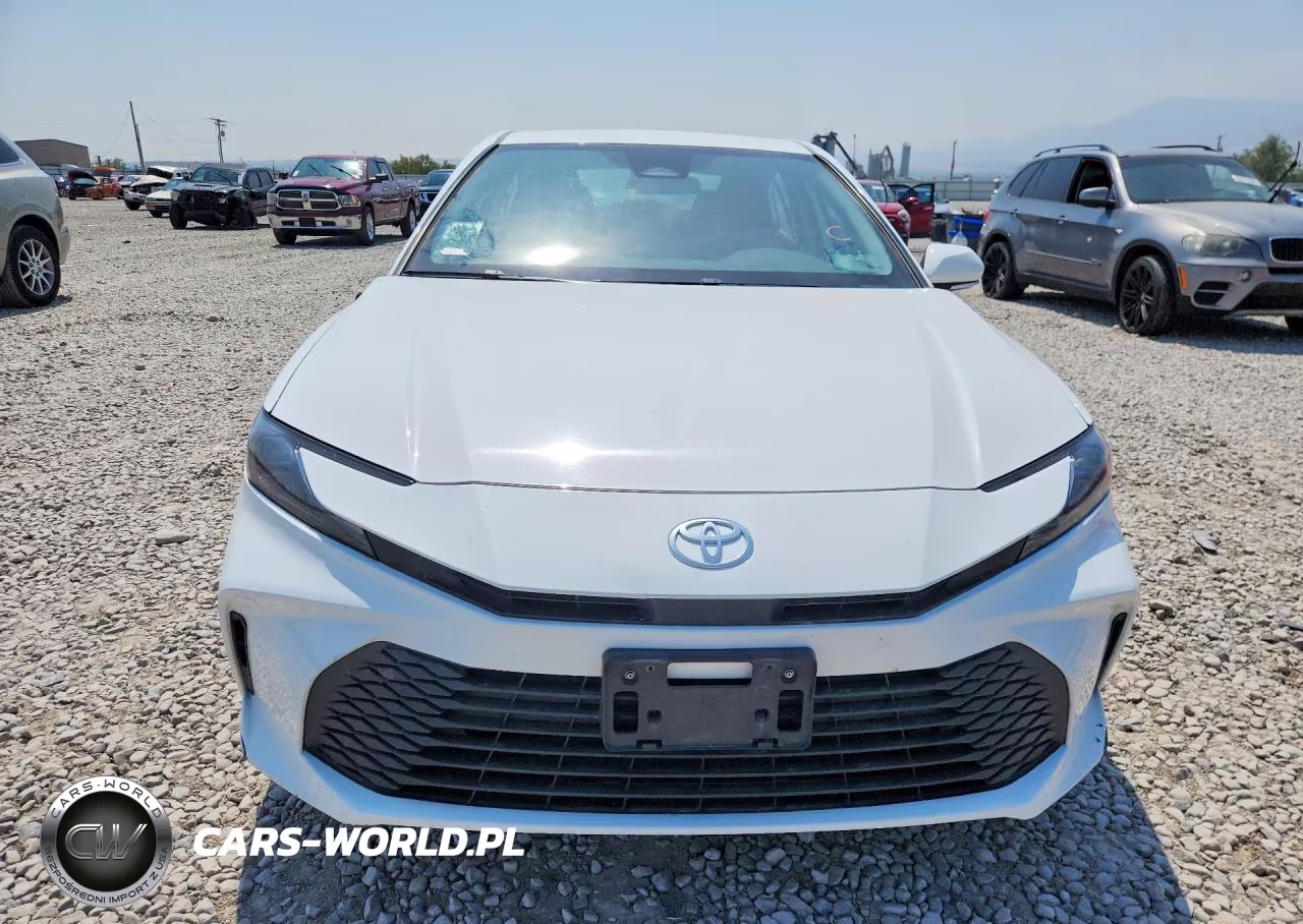 2025 Toyota Camry Le VIN:4T1DAACK6SU578581 - 5