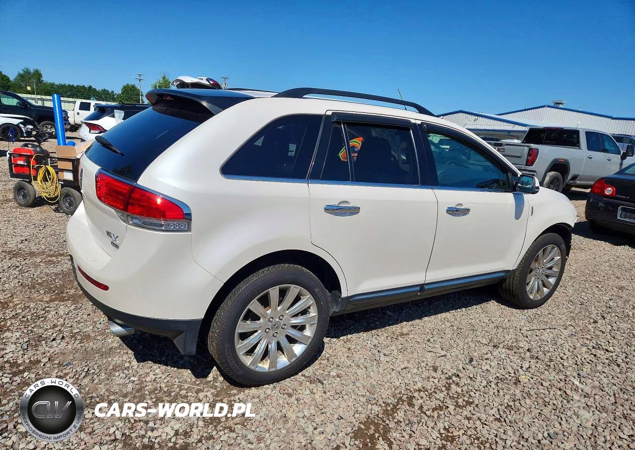 2015 Lincoln Mkx VIN:2LMDJ8JK6FBL24445 - 3