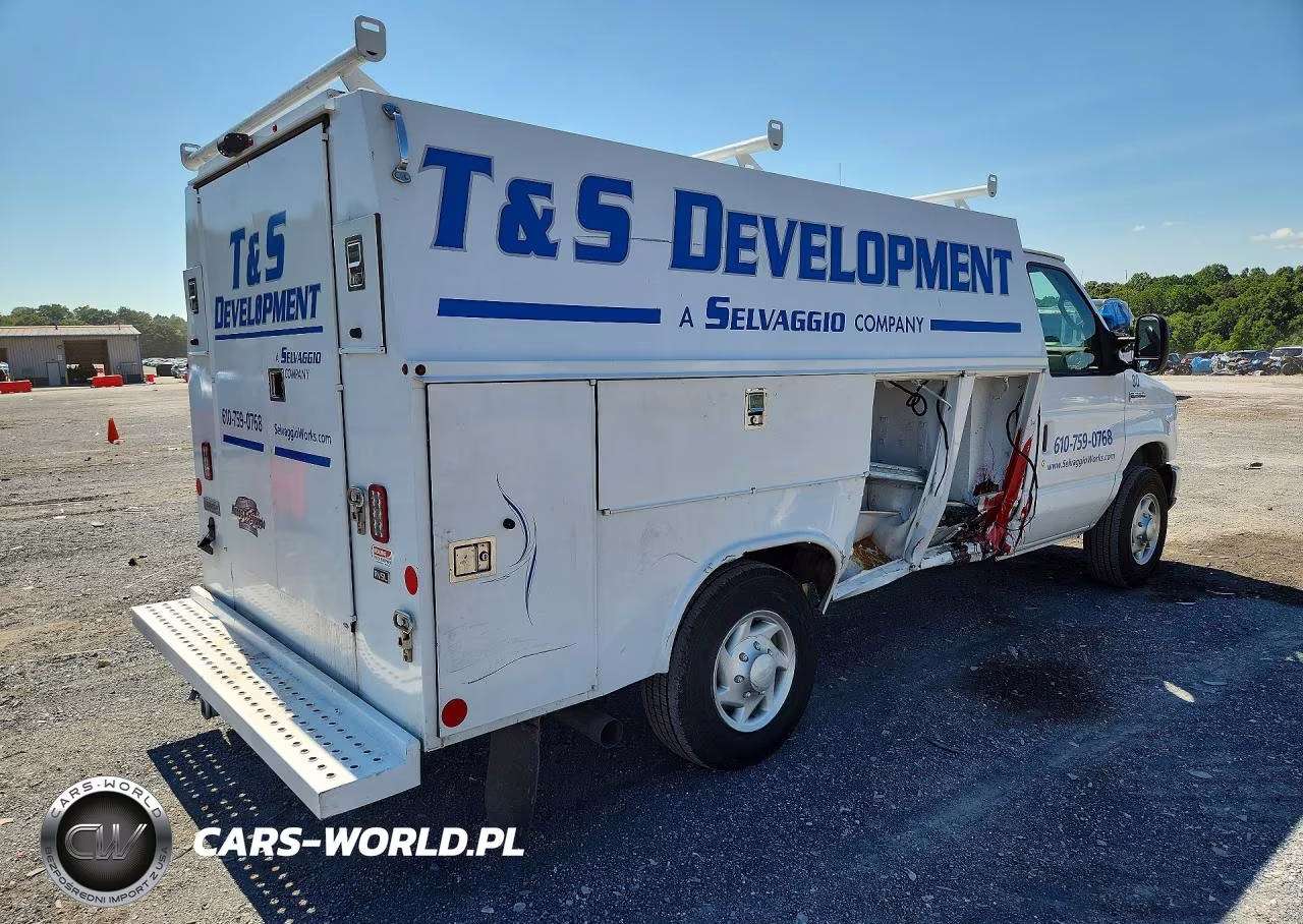 2022 Ford Econoline E350 Super Duty Cutaway Van VIN:1FDWE3FK1NDC25075 - 3
