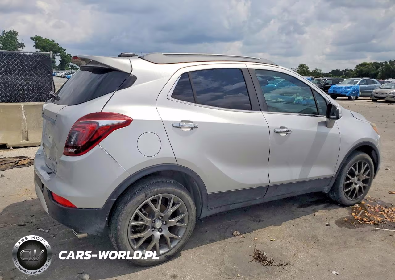 2017 Buick Encore Sport Touring VIN:KL4CJ1SBXHB088516 - 3