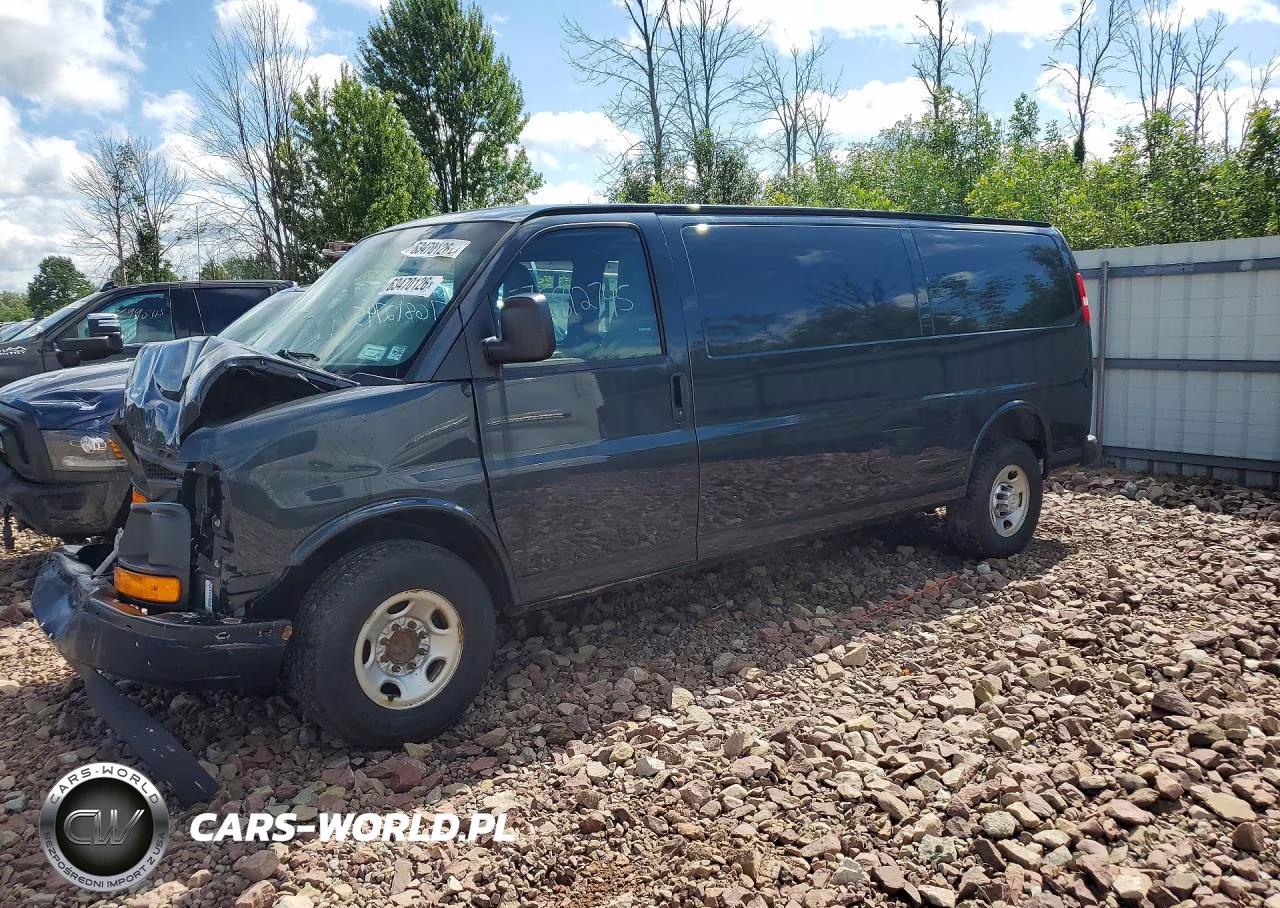 2017 Chevrolet Express G3500 – zdjęcie 1 z 13