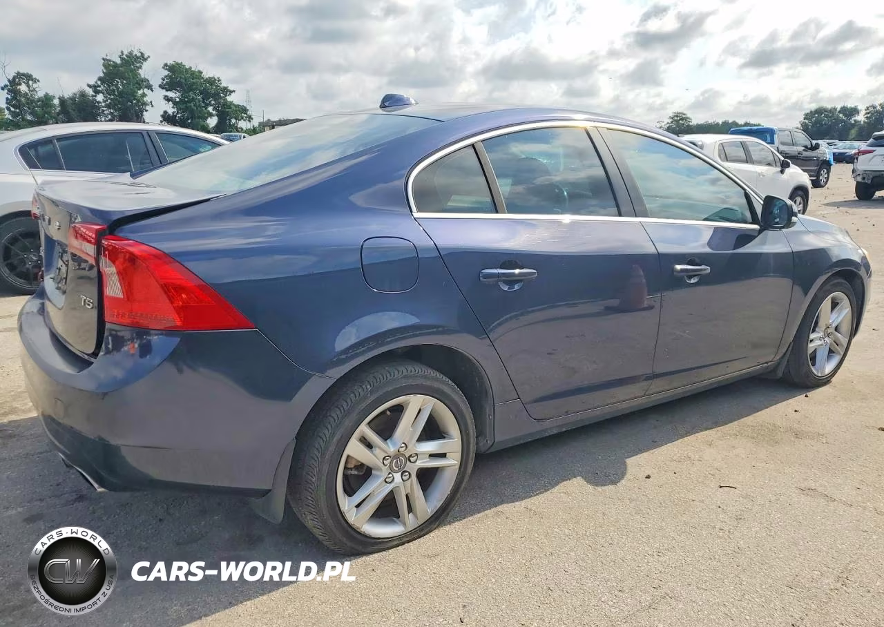 2015 Volvo S60 Premier VIN:YV140MFK7F2355272 - 3