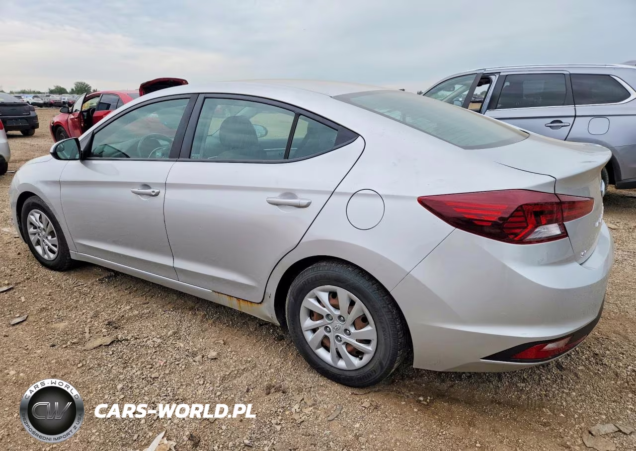 2019 Hyundai Elantra Se VIN:5NPD74LF1KH492967 - 2