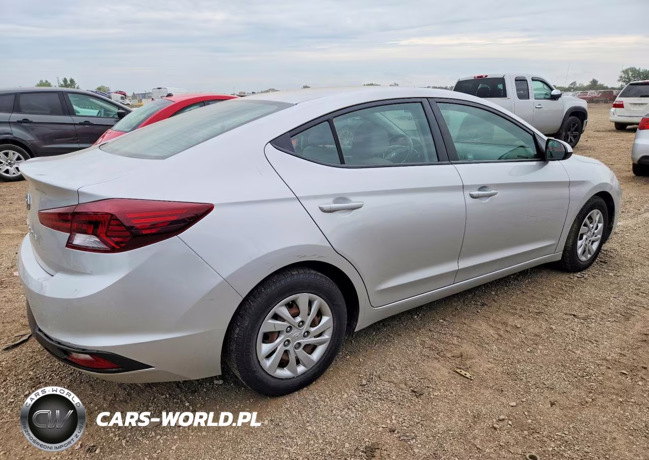 2019 Hyundai Elantra Se VIN:5NPD74LF1KH492967 - 3