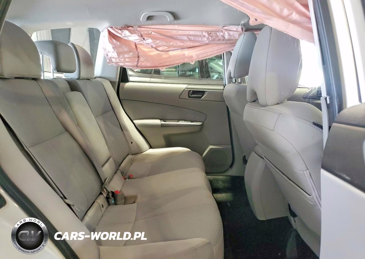 2011 Subaru Forester 2.5X VIN:JF2SHABC5BH715330 - 11