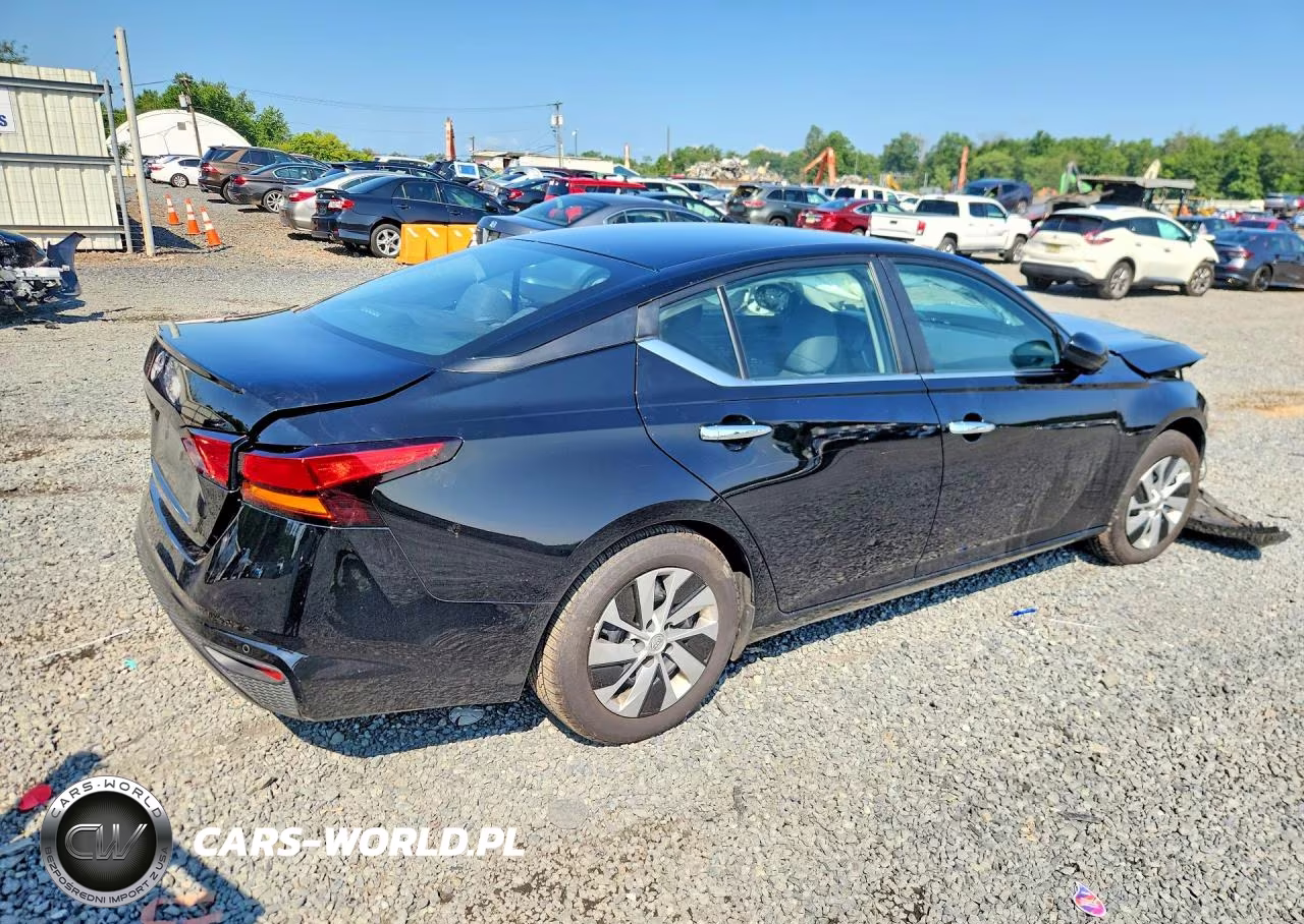 2023 Nissan Altima S VIN:1N4BL4BV9PN381592 - 3