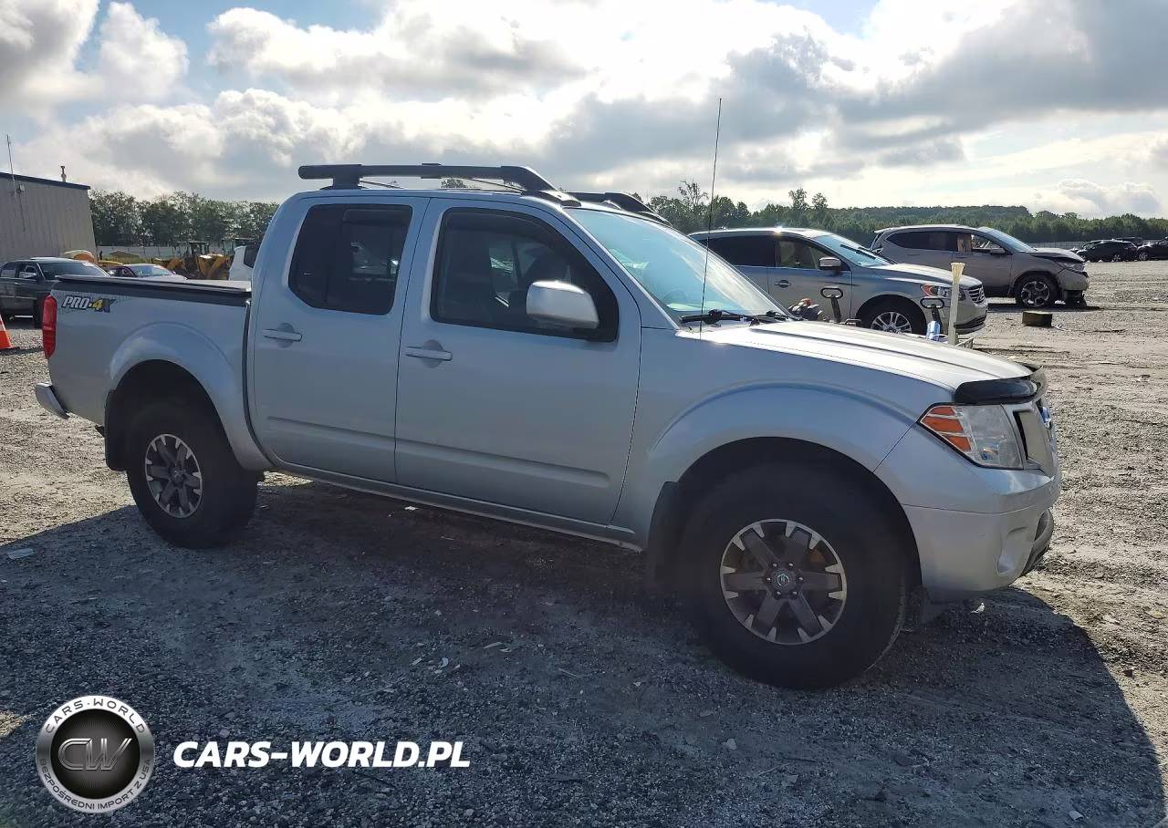 2017 Nissan Frontier Pro-4X VIN:1N6DD0EV6HN769169 - 4