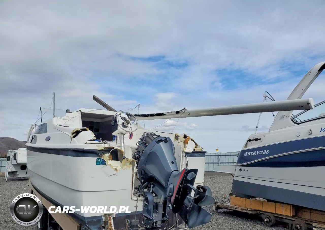 2004 Yamaha Boat VIN:MACM0282A404 - 3