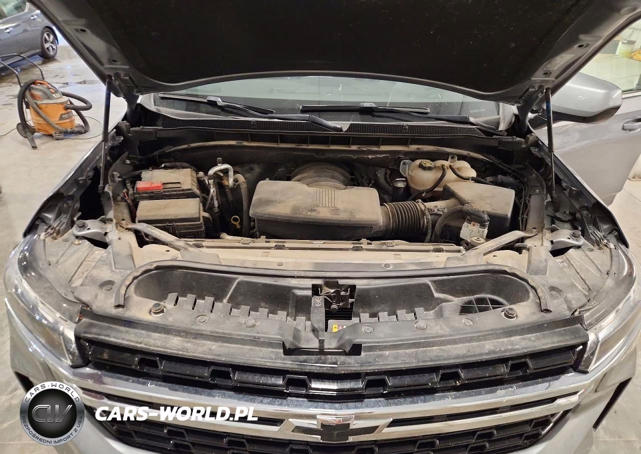 2023 Chevrolet Suburban K1500 Ls VIN:1GNSKBKD4PR210449 - 12