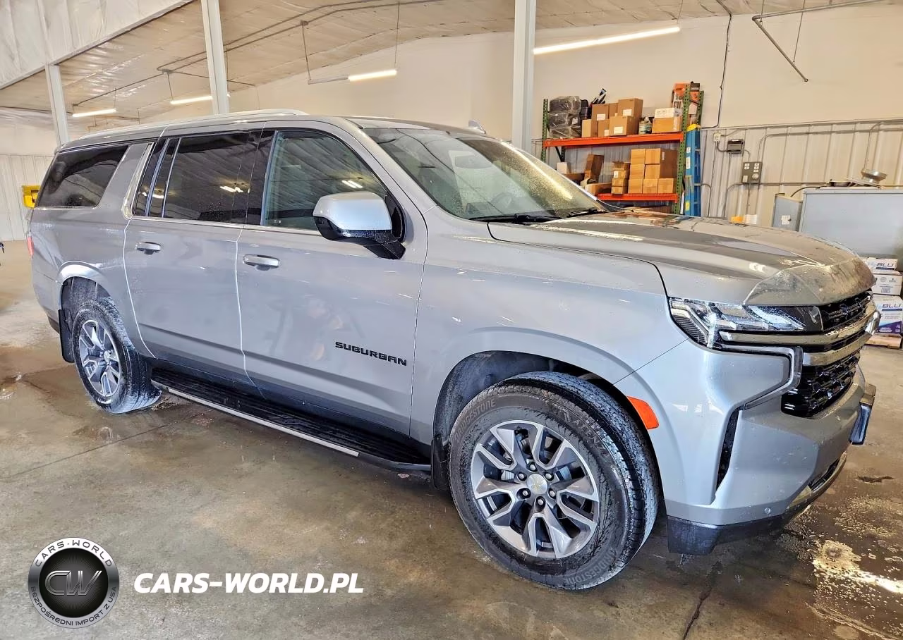 2023 Chevrolet Suburban K1500 Ls VIN:1GNSKBKD4PR210449 - 4