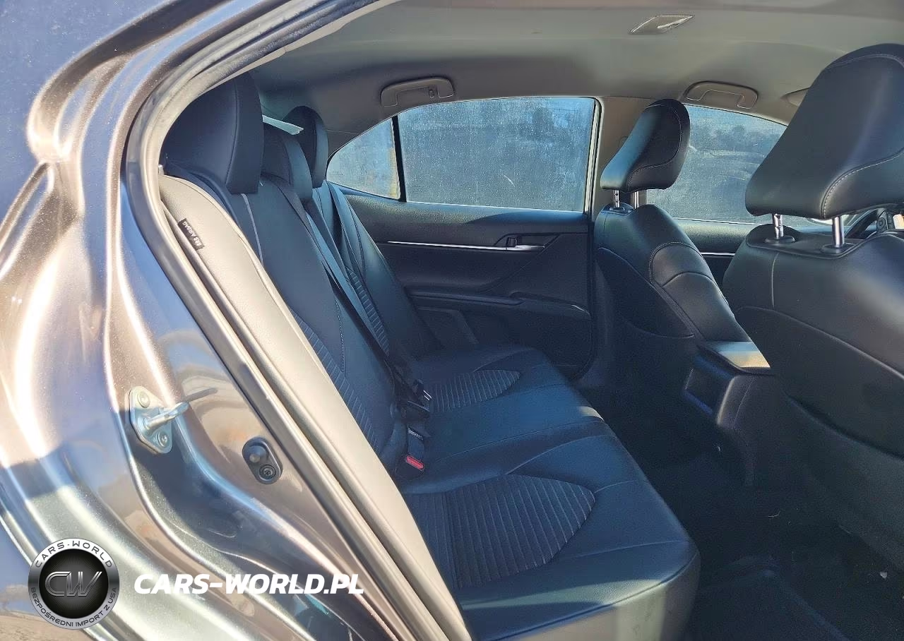 2021 Toyota Camry Se VIN:4T1G11AK9MU526669 - 10
