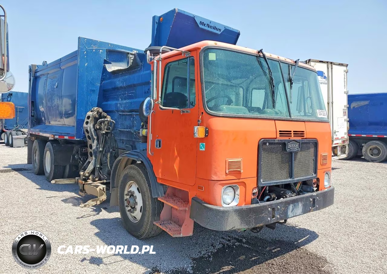 2011 Autocar Llc Xpeditor Refuse Truck VIN:5VCACRKF2BH211743 - 4