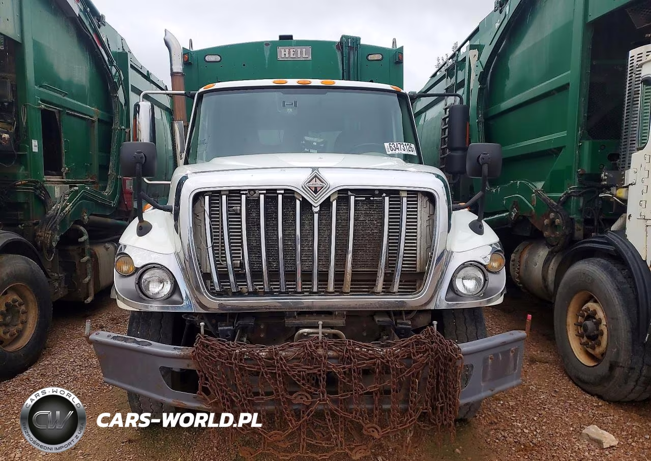2009 International 7400 Refuse Truck VIN:1HTWGAZR09J136572 - 5