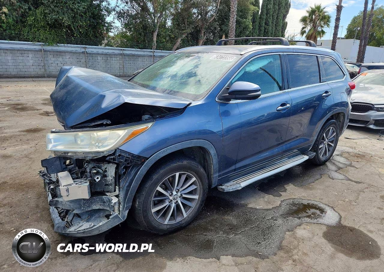 2017 Toyota Highlander Xle VIN:5TDKZRFH9HS510677 - 1