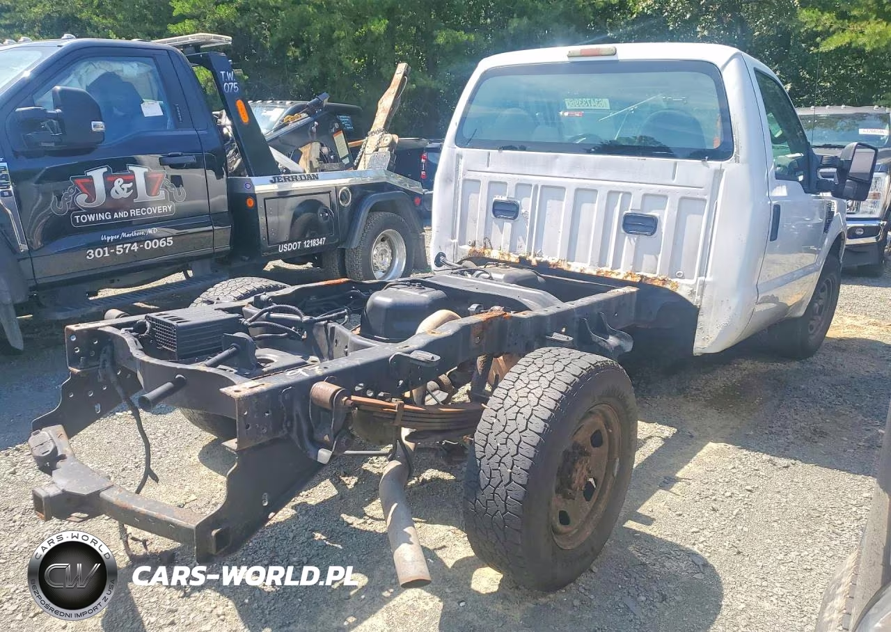 2010 Ford F350 Super Duty VIN:1FTSF3A56AEB43011 - 3