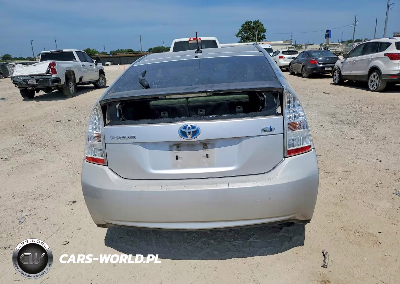 2011 Toyota Prius Four VIN:JTDKN3DU7B0264506 - 6