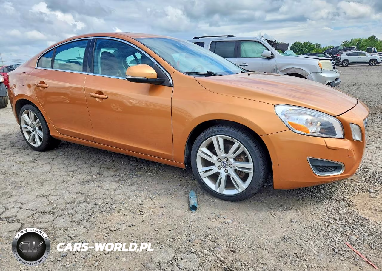 2011 Volvo S60 T6 VIN:YV1902FH0B2007855 - 4