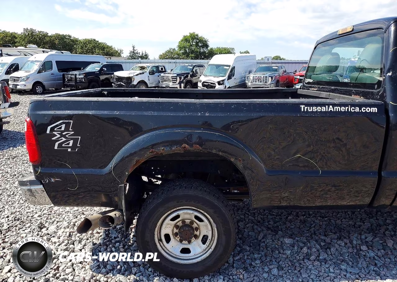 2015 Ford F350 VIN:1FTRF3BT5FED67356 - 10