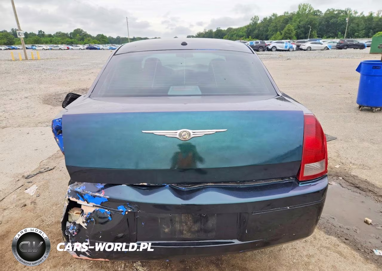 2006 Chrysler 300 Touring VIN:2C3KA53G26H538218 - 6