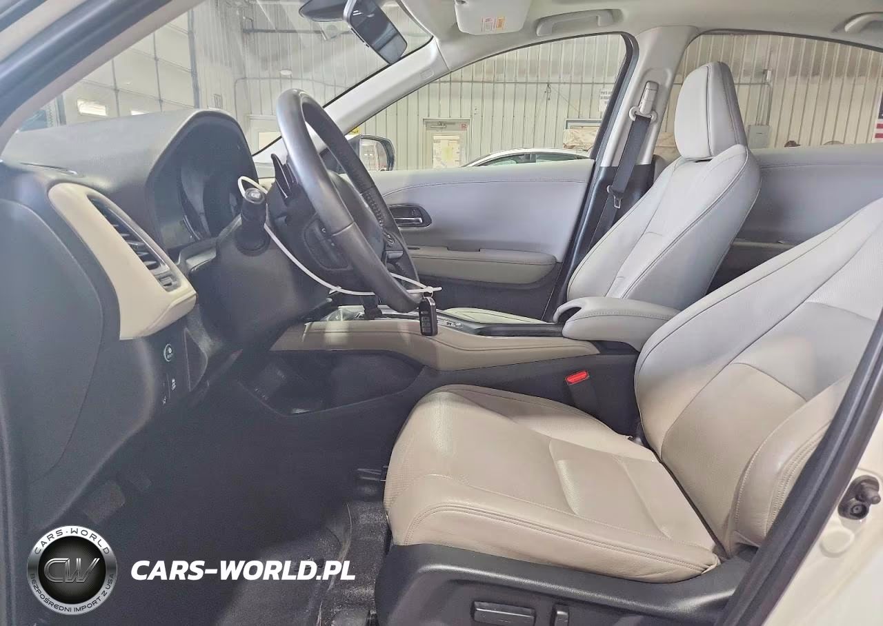 2019 Honda Hr-V Touring VIN:3CZRU6H96KM700472 - 7
