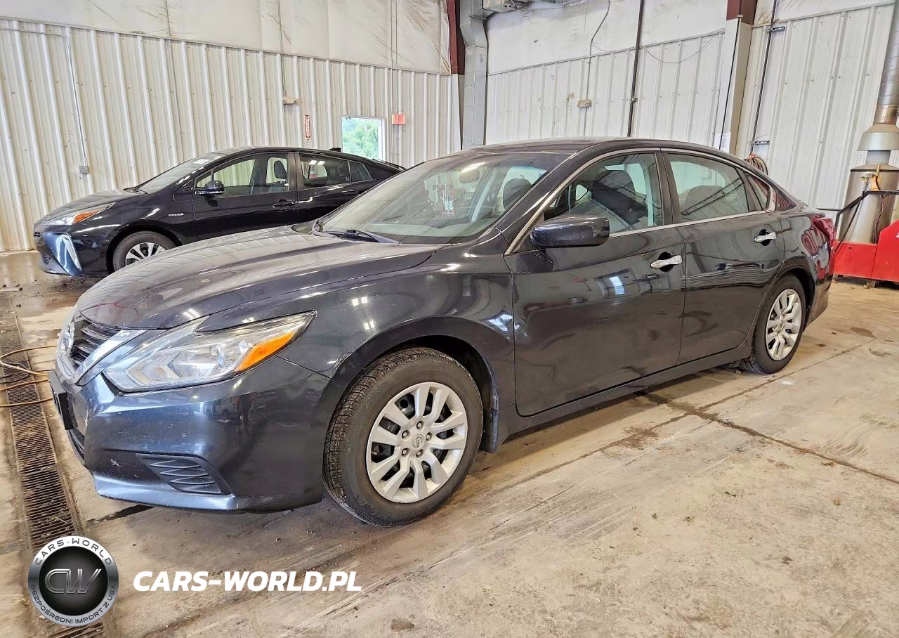 2017 Nissan Altima 2.5 S – zdjęcie 1 z 12