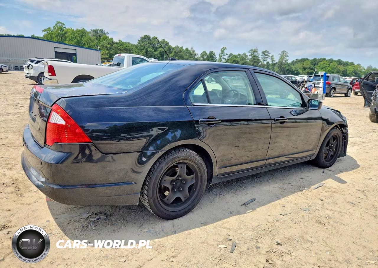 2010 Ford Fusion Se VIN:3FAHP0HA0AR325976 - 3