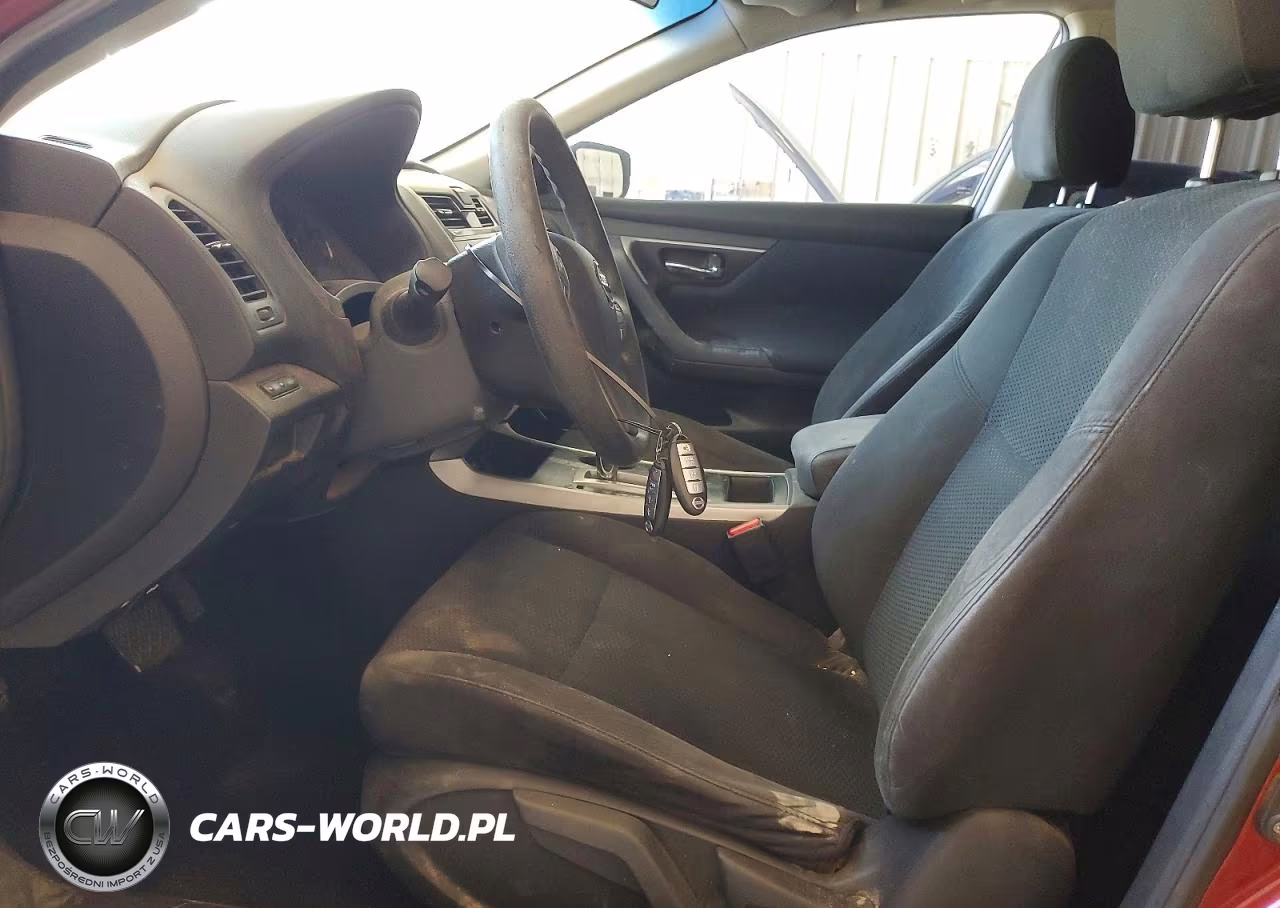 2015 Nissan Altima 2.5 S VIN:1N4AL3AP0FN311082 - 7