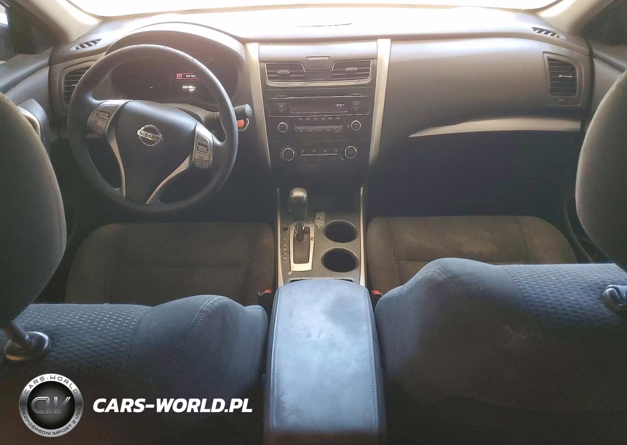 2015 Nissan Altima 2.5 S VIN:1N4AL3AP0FN311082 - 8