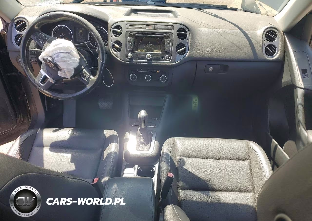 2012 Volkswagen Tiguan S VIN:WVGAV7AX8CW003087 - 8