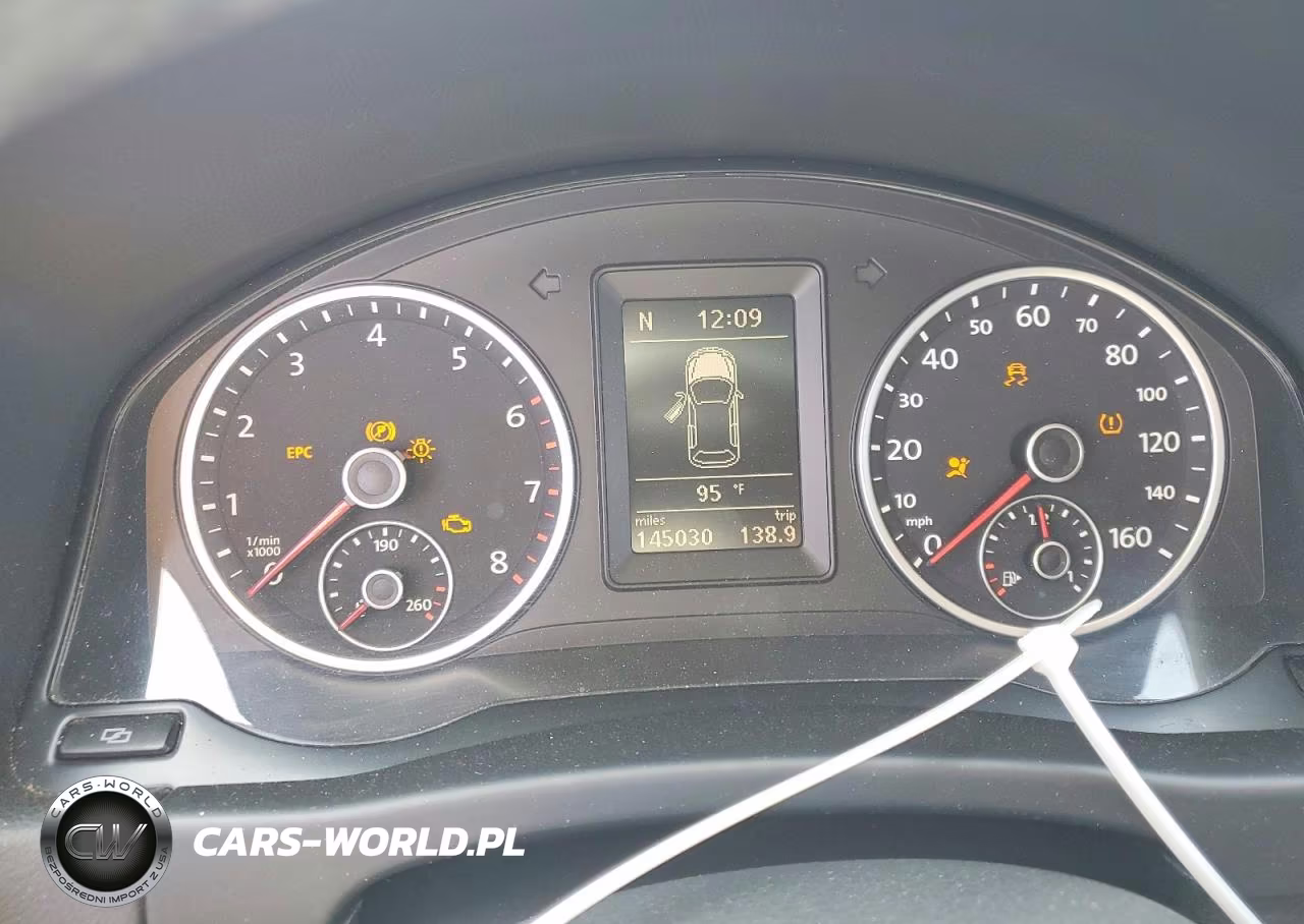 2012 Volkswagen Tiguan S VIN:WVGAV7AX8CW003087 - 9