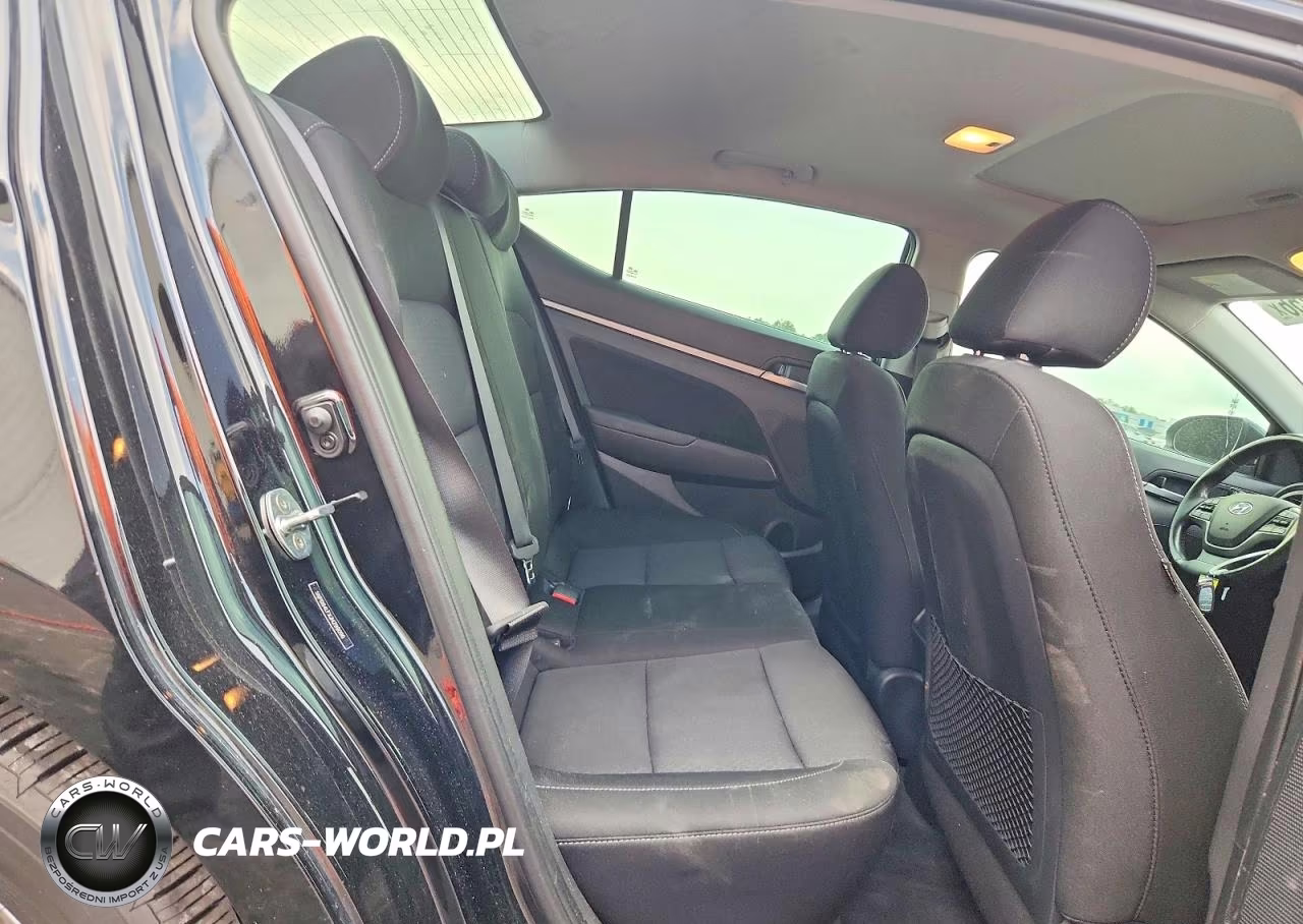 2018 Hyundai Elantra Value Edition VIN:5NPD84LFXJH299096 - 10