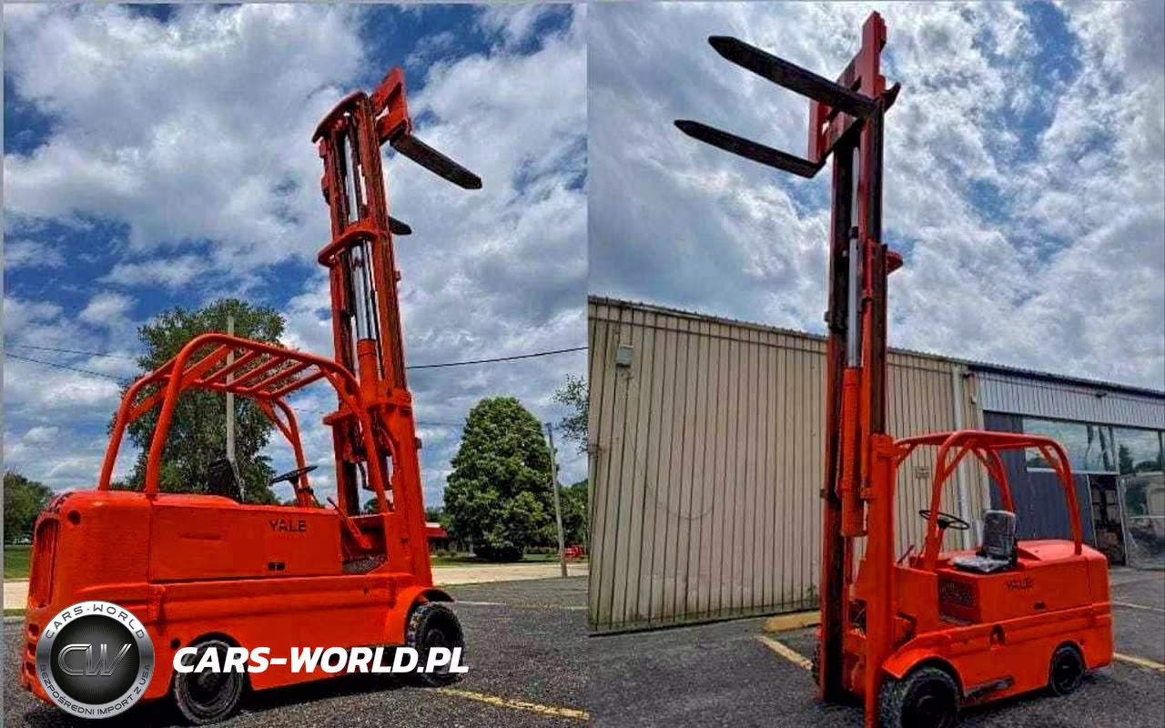 Yale G83C-100-Swt (Factory Model 6830-100-Sw7), 10,000 Lb Capacity, 14,500 Lb Operating Weight, Serial P169782. VIN:P169782 - 4
