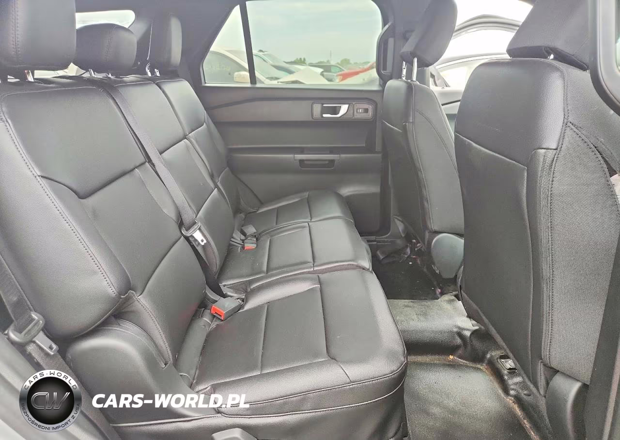 2023 Ford Explorer Police Interceptor VIN:1FM5K8AB6PGA32706 - 10