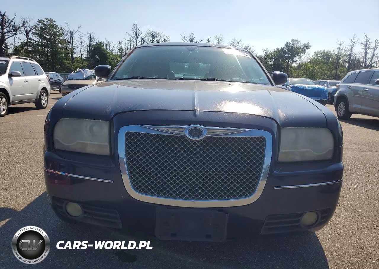 2005 Chrysler 300 Touring VIN:2C3AA53G85H577129 - 5