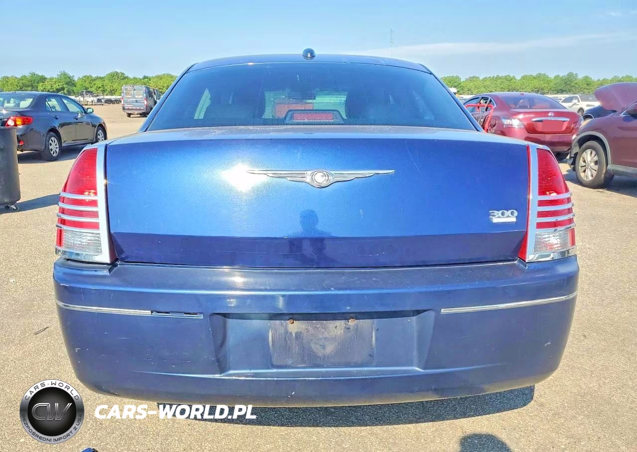 2005 Chrysler 300 Touring VIN:2C3AA53G85H577129 - 6