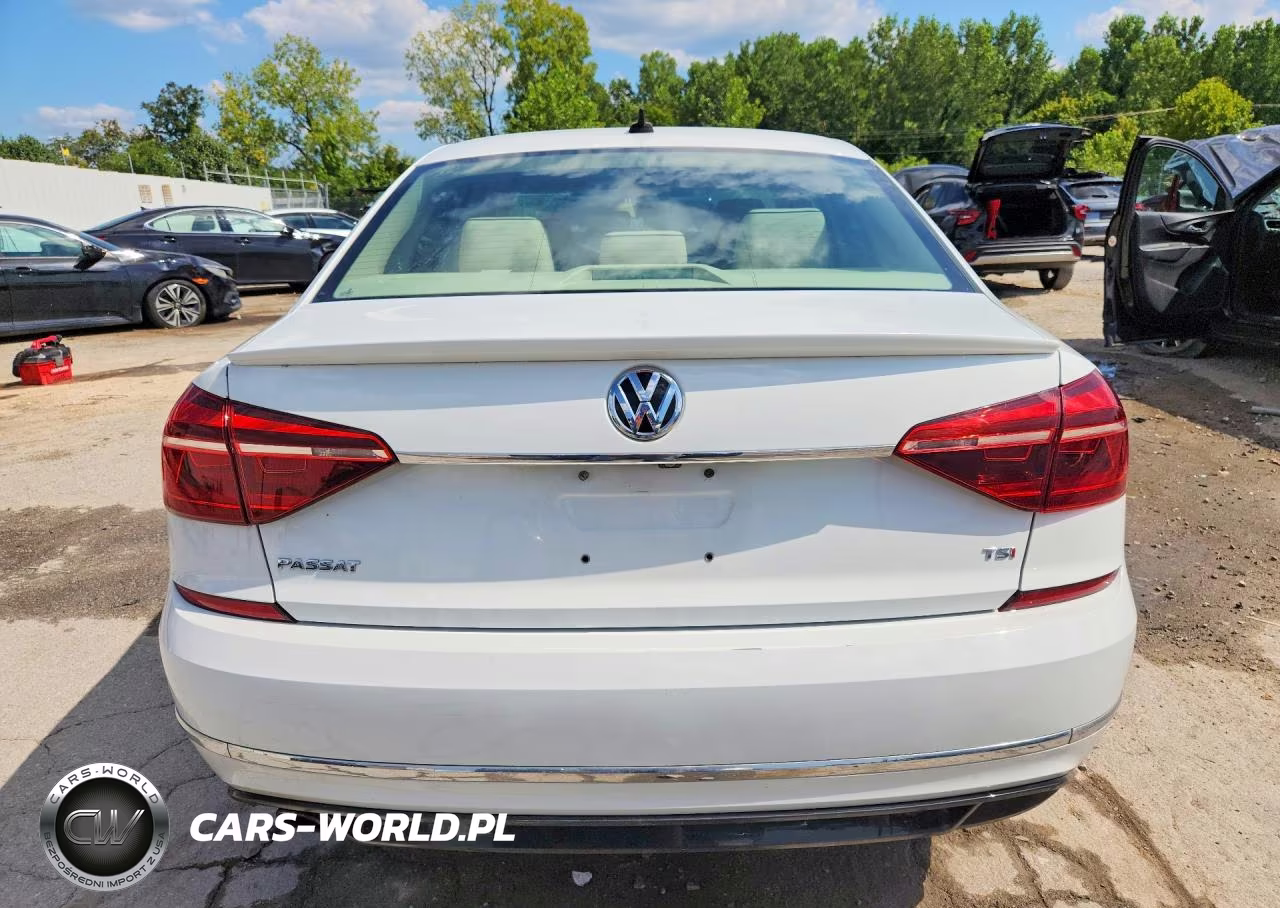 2017 Volkswagen Passat R-Line VIN:1VWDT7A31HC001370 - 6