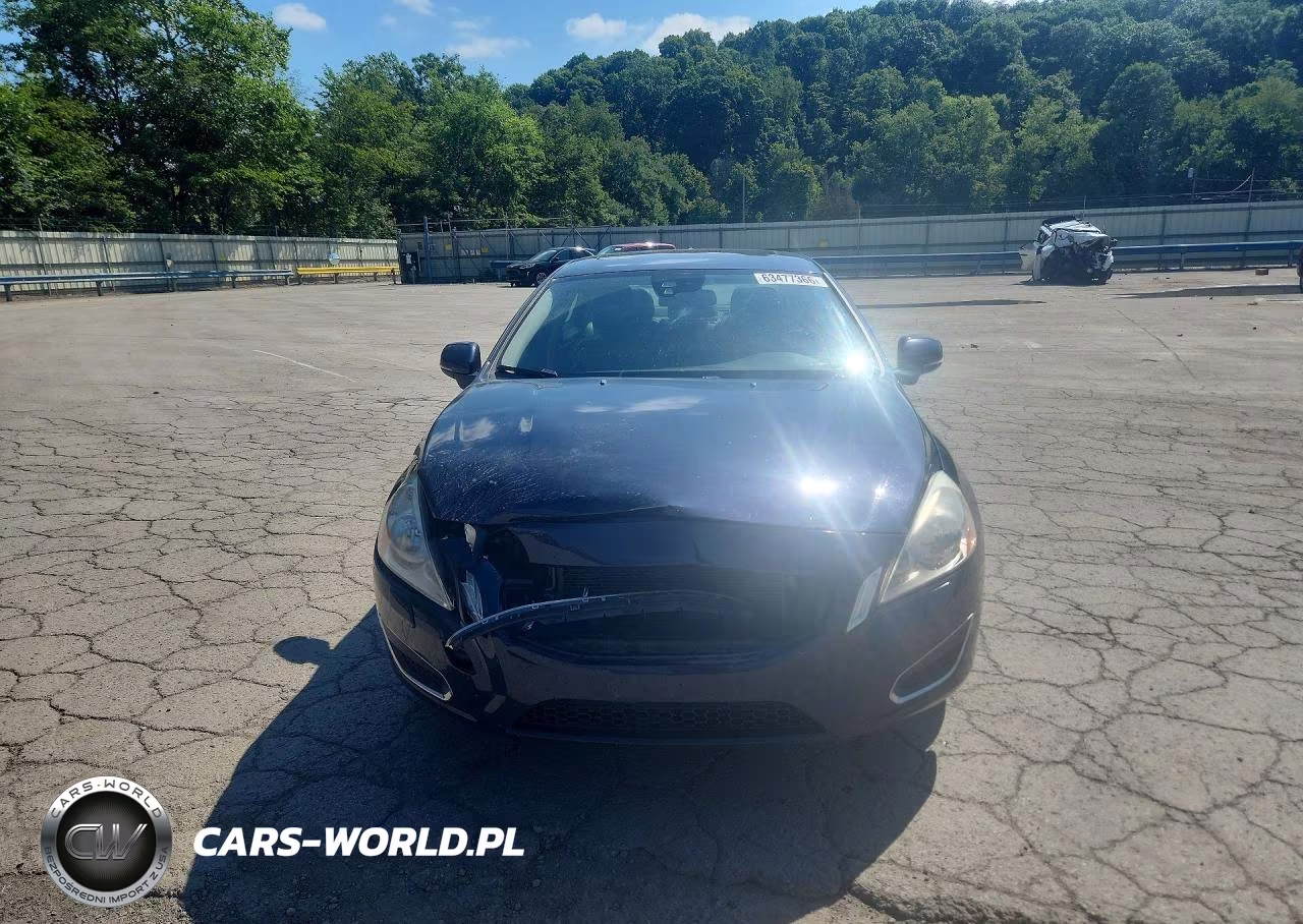 2012 Volvo S60 T5 VIN:YV1622FS6C2118663 - 5