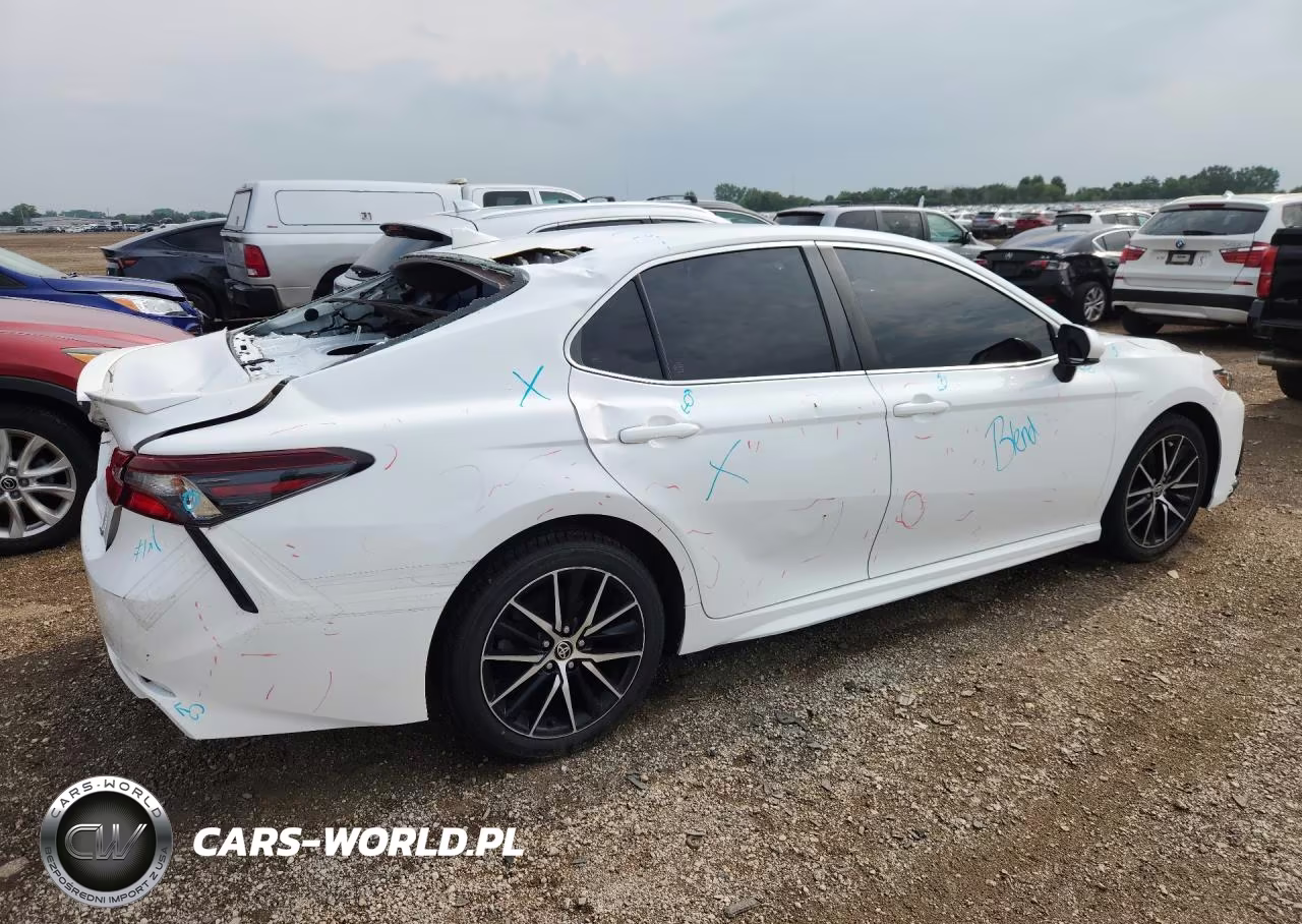 2021 Toyota Camry Se VIN:4T1G11AK0MU572746 - 3