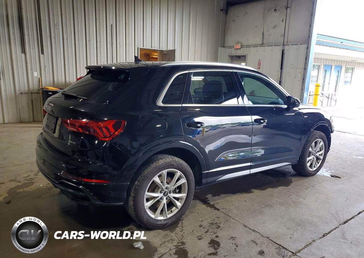 2022 Audi Q3 Premium Plus S Line 45 VIN:WA1EECF35N1113061 - 3